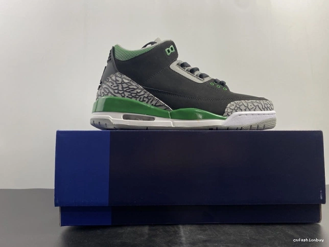 Green 3 CT8532-030 Jordan Pine Air 0913